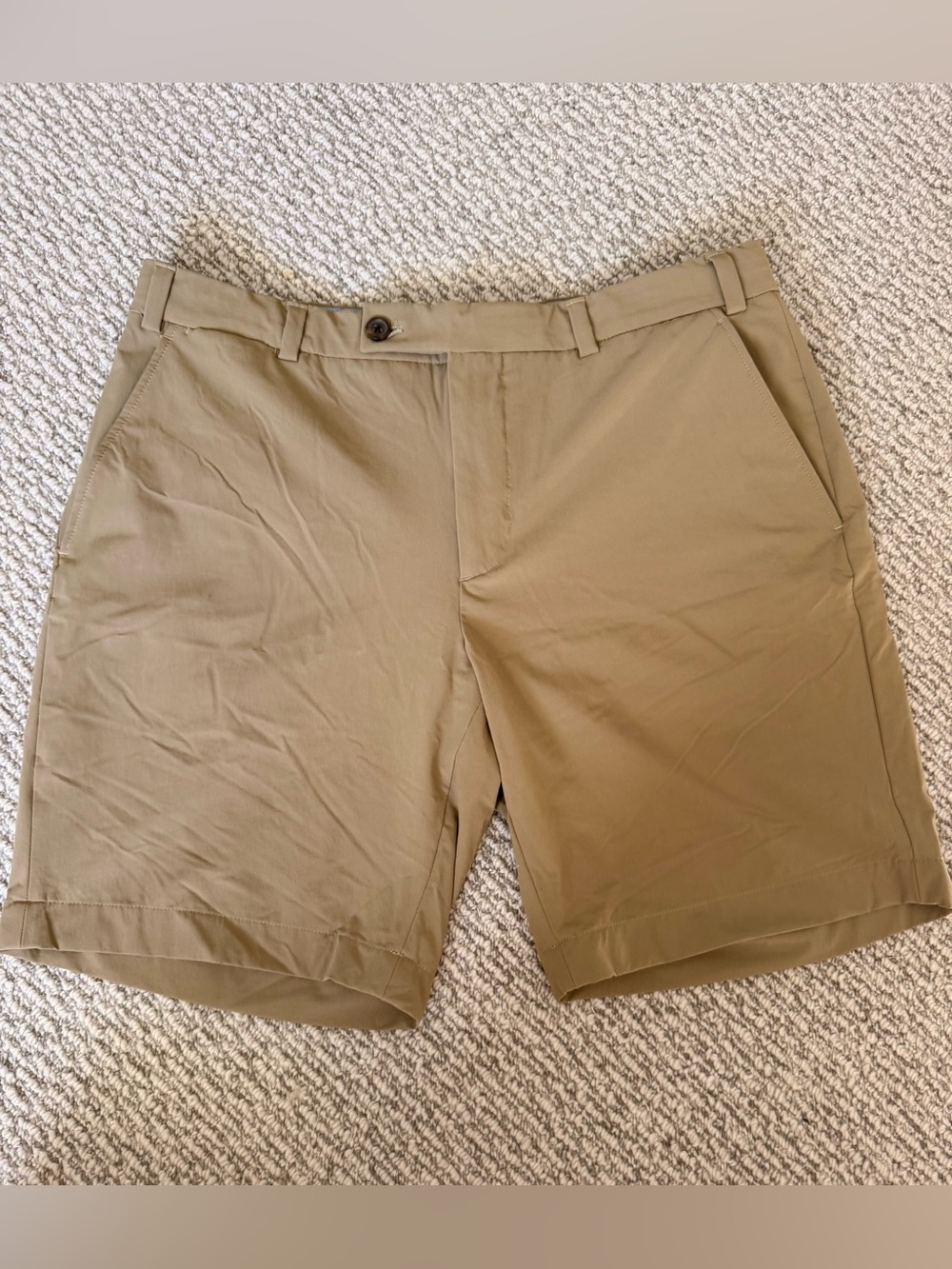 Brooks Brothers Red Fleece Men’s Khaki Performance Shorts – Size 36